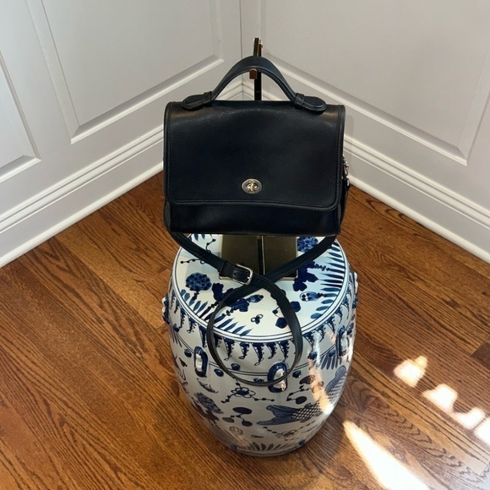 Vintage Coach Court Crossbody